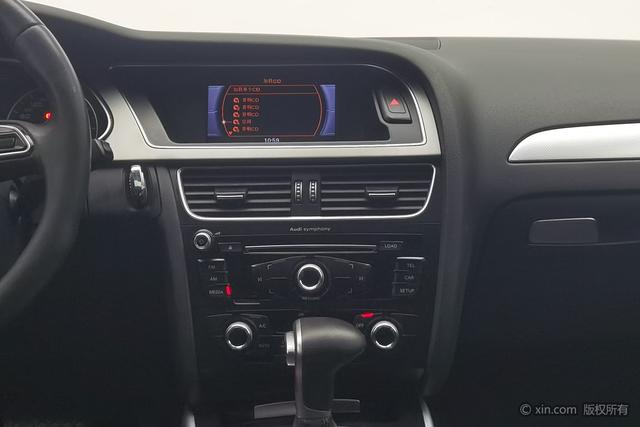 Audi A4L 2015 35 TFSI ATStandard — фото 13