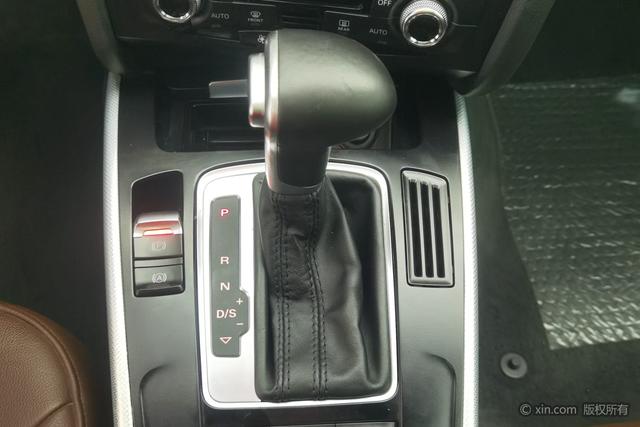 Audi A4L 2015 35 TFSI ATStandard — фото 15