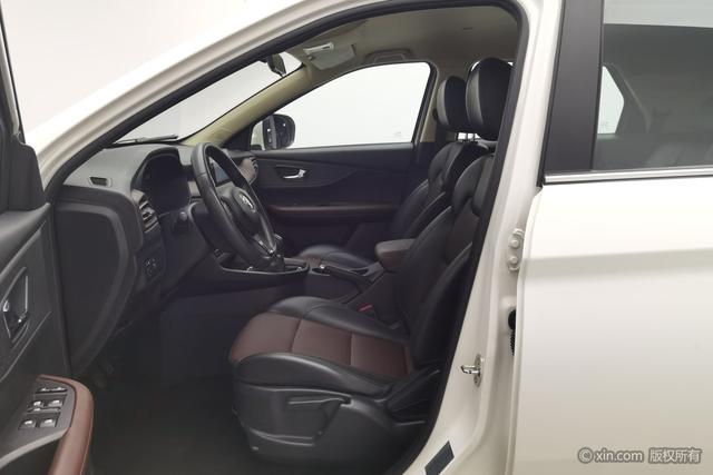 Dongfeng Scenery Scenery S560 2021 Белый из Китая