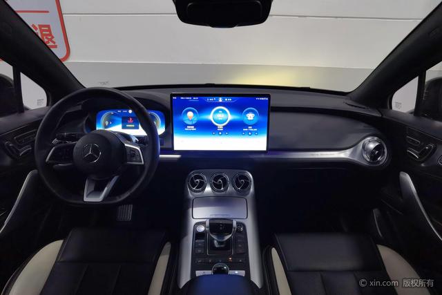 Denza X PHEV 2020 2.0 T — фото 12