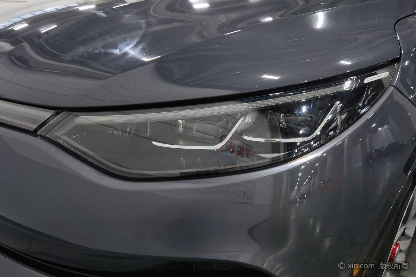 Denza X PHEV 2020 2.0T Sport