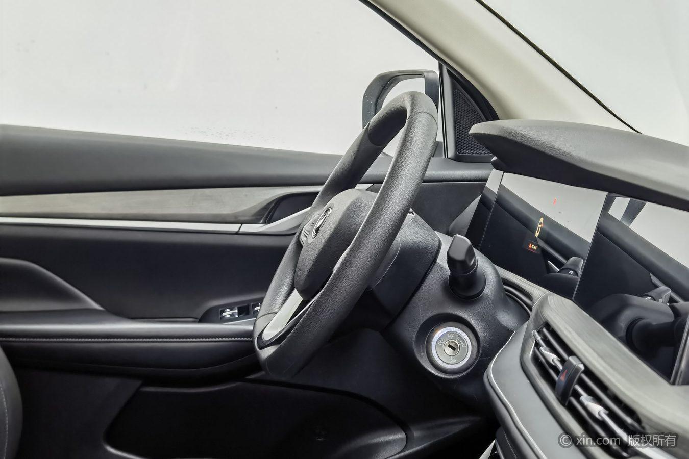 Changan CS55 PLUS 2020 1.5T МКПП xuan se xing