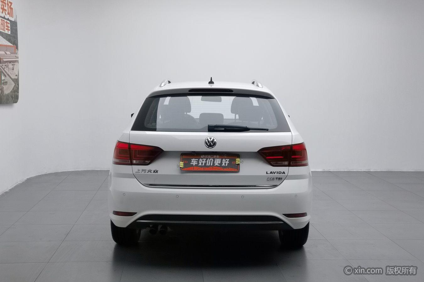Volkswagen Gran Lavida 2017 230TSI DSG Comfort