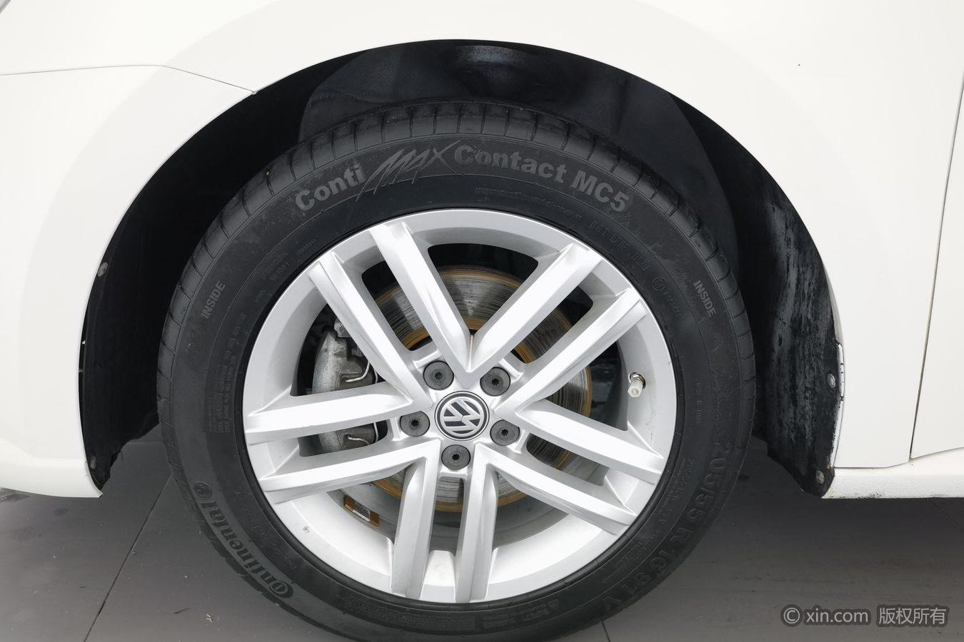 Volkswagen Gran Lavida 2017 230TSI DSG Comfort