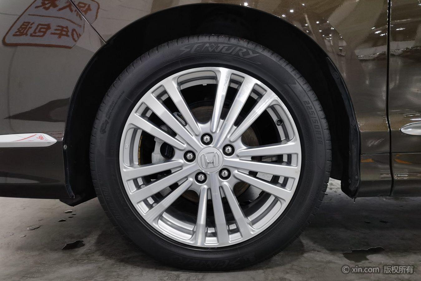 Honda Elysion 2016 2.4L