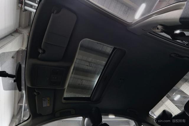 Nissan Sylphy 2019 1.6 XE+ MT — фото 20