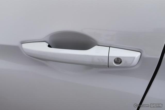Honda UR-V id 4273902 из Китая 13
