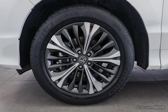 Honda UR-V id 4273902 из Китая 23