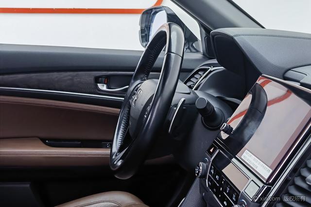 Honda UR-V id 4273902 из Китая 24