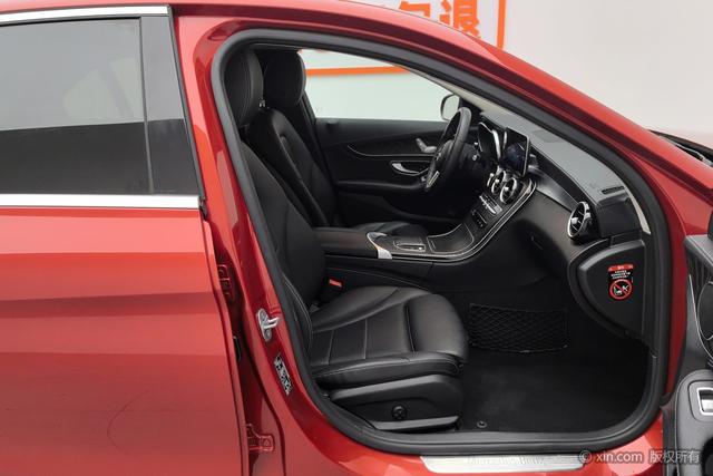 Mercedes-Benz C-Class 2019 C 180 L — фото 20