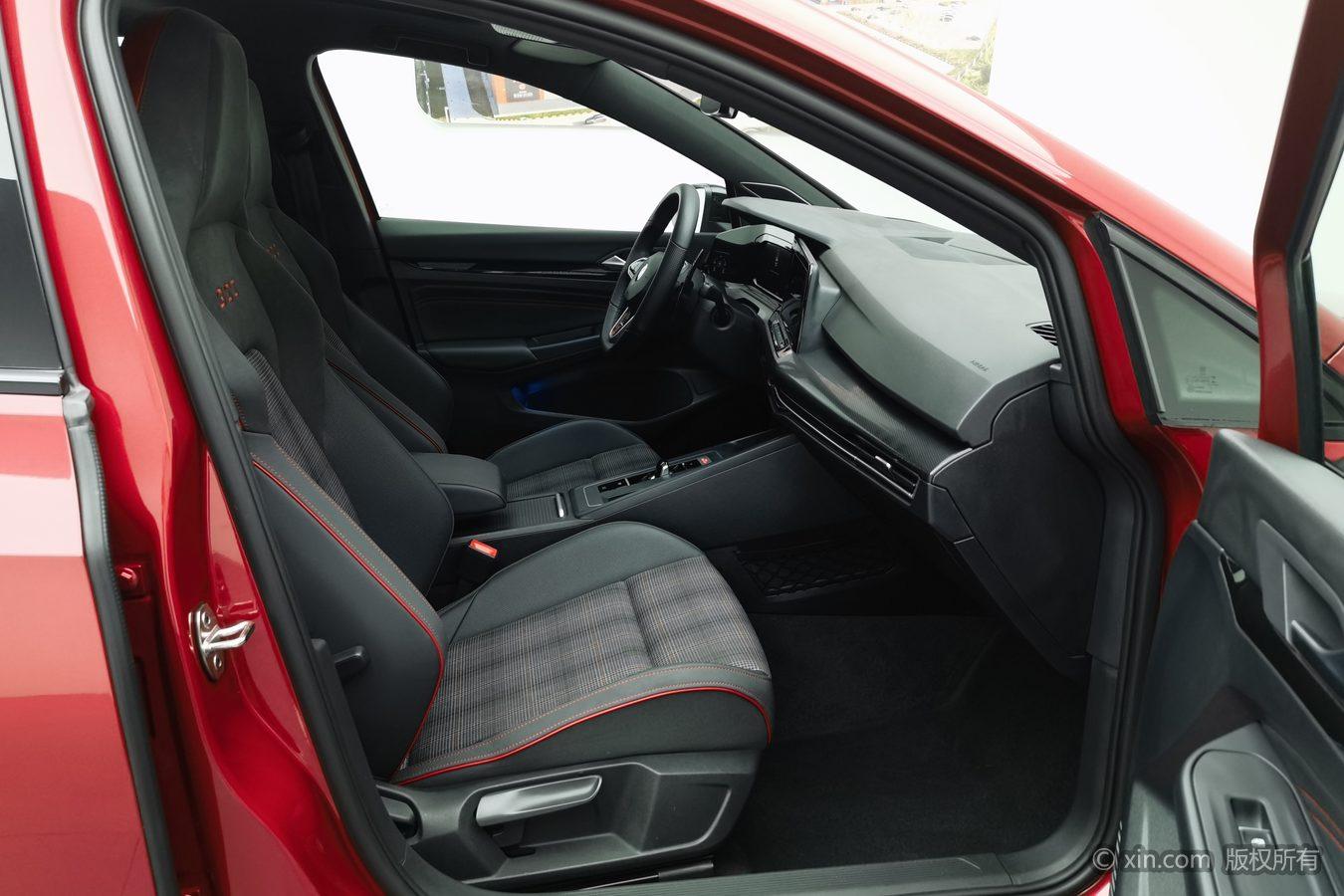 Volkswagen Golf id 4439422 из Китая 10