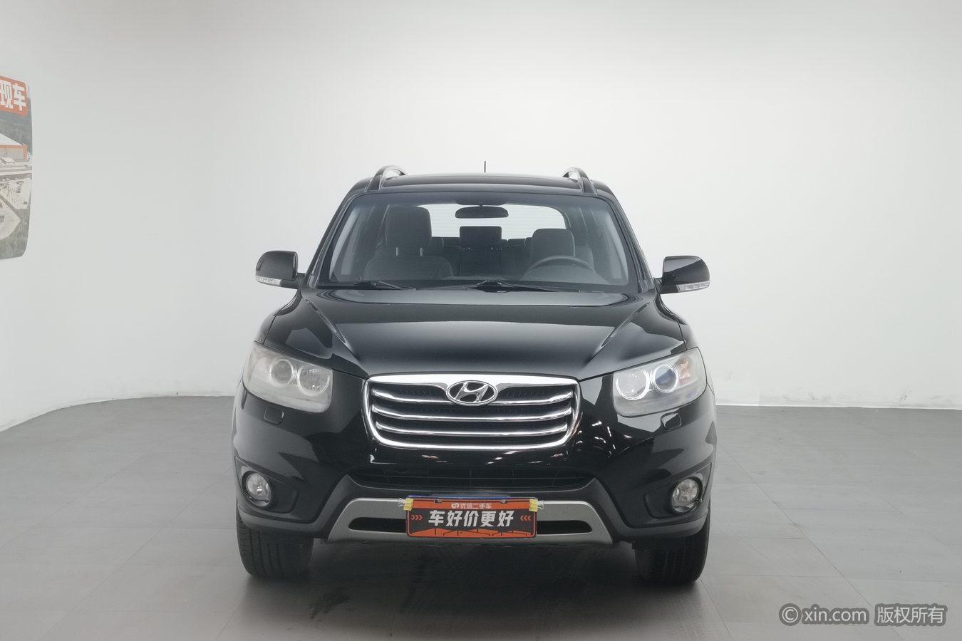 Hyundai Santa Fe 2012 2.4 мест