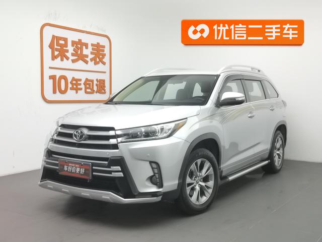 Toyota Kluger 2018 года выпуска