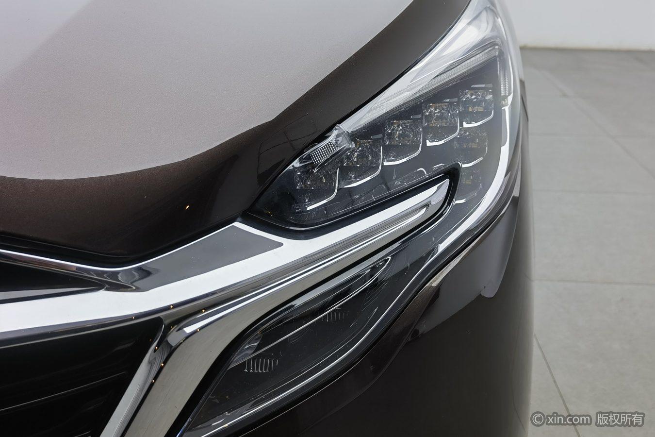 Buick GL8 2021 ES 653T Luxury