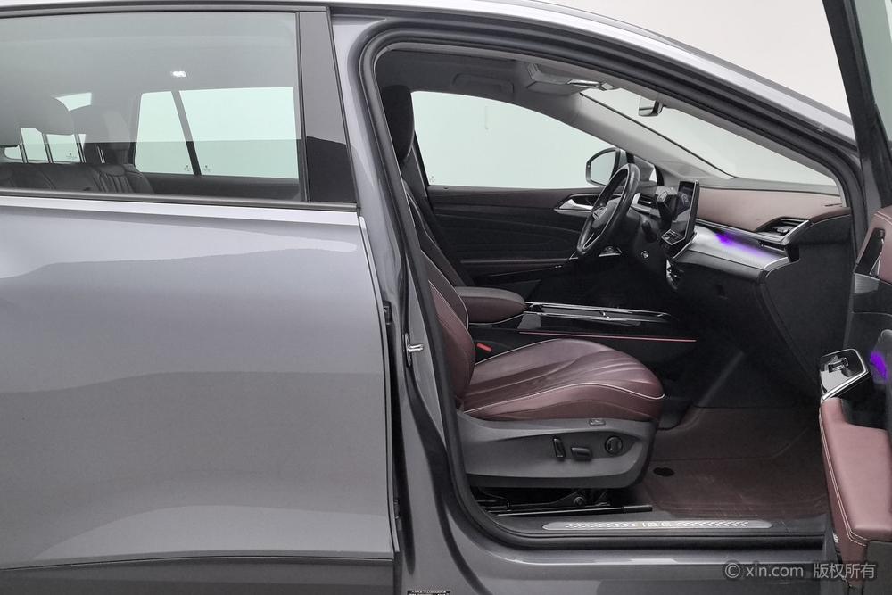 Volkswagen ID.6 X, фото 23