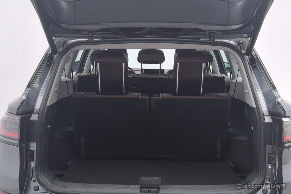 Volkswagen ID.6 X, фото 22