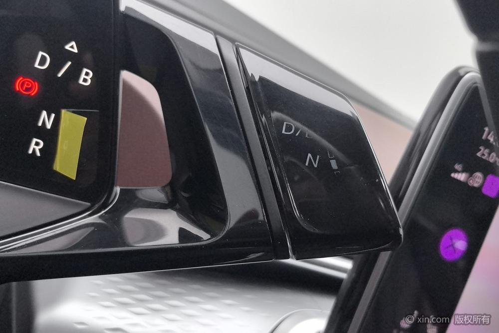 Volkswagen ID.6 X, фото 11