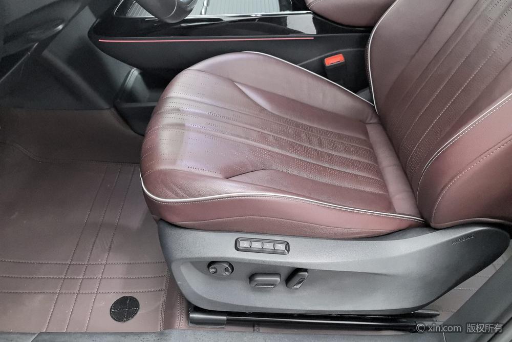 Volkswagen ID.6 X, фото 17