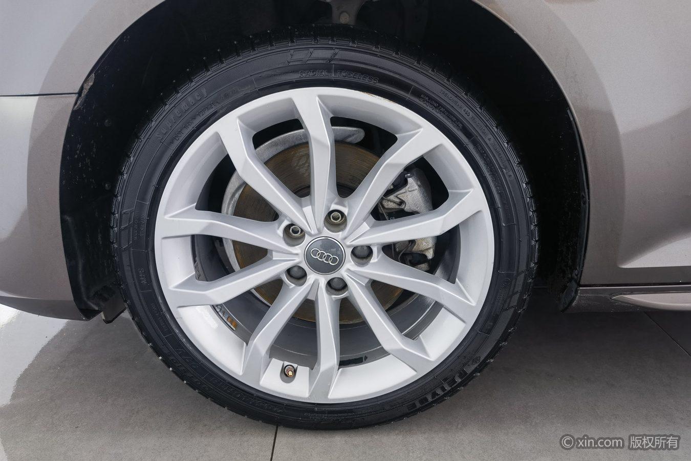 Audi A4L 2017 40 TFSI