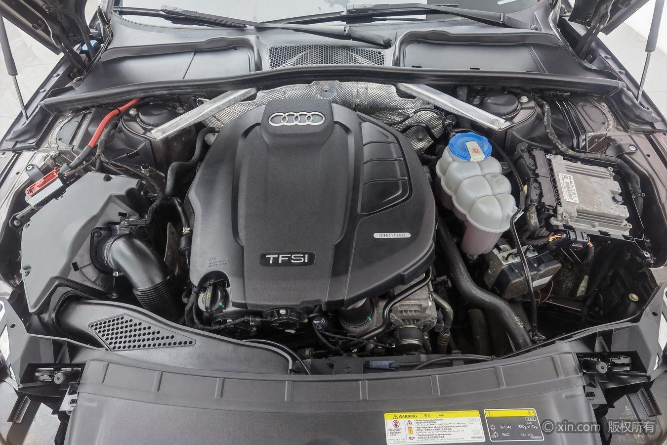 Audi A4L 2017 40 TFSI