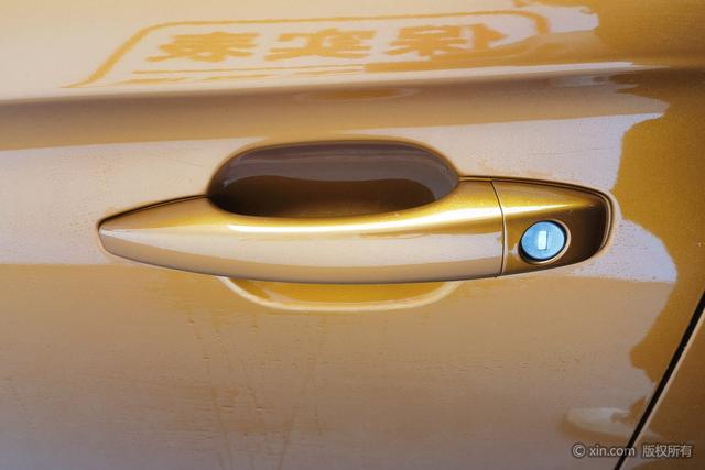 Citroen C3-XR id 3810457 из Китая 16