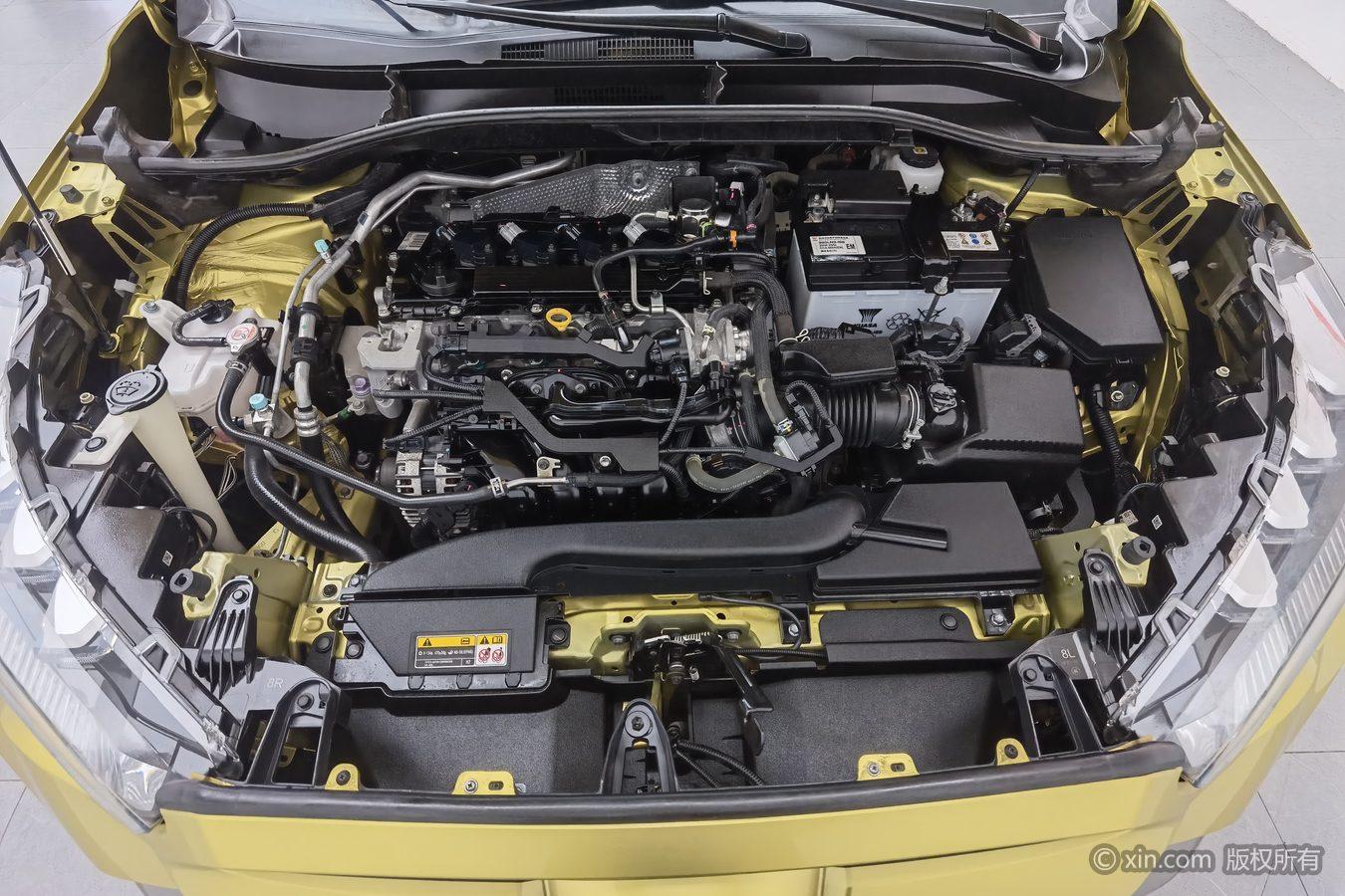 Toyota Frontlander 2022 2.0L CVT Luxury PLUS