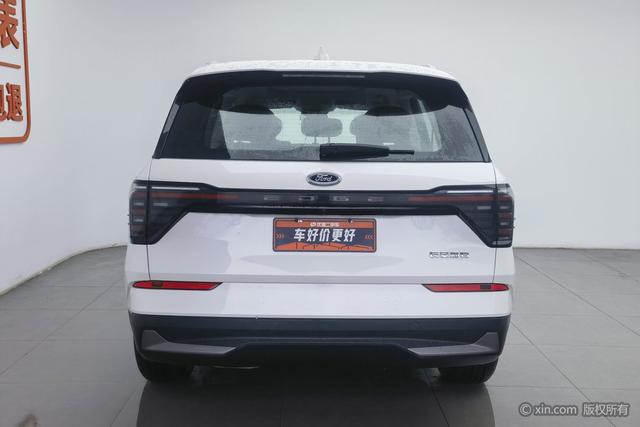Ford Edge 2023 L 2.0 T Eco Boost 2 WD — фото 3