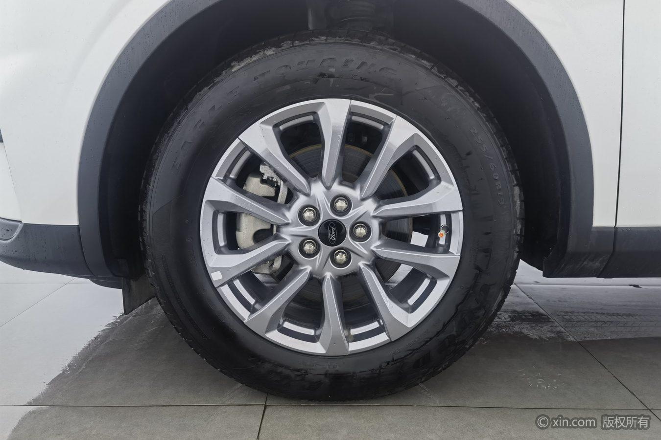 Ford Edge 2023 L 2.0T EcoBoost мест Fashion