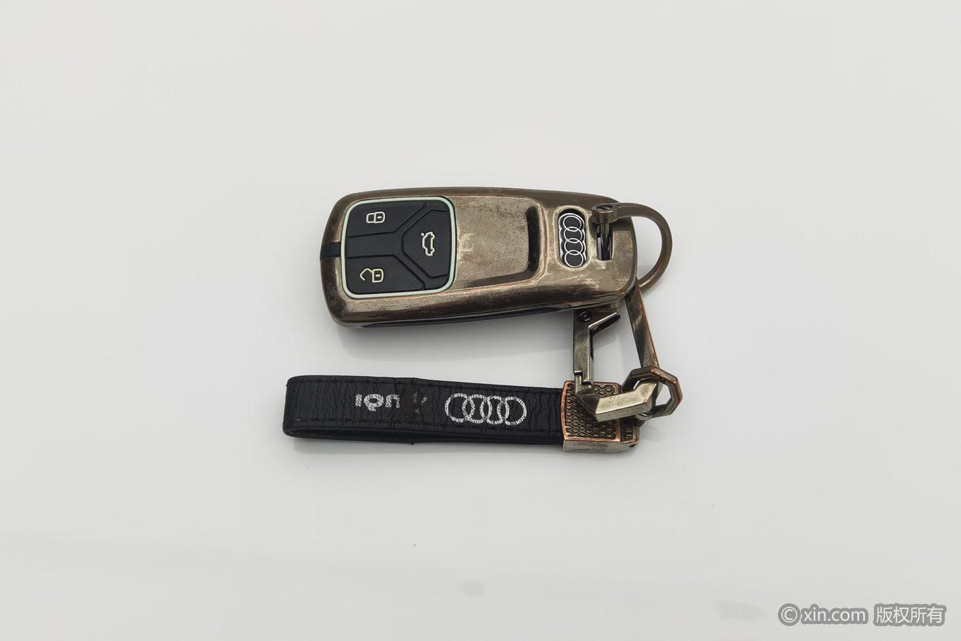 Audi A4L 2024 40 TFSI Luxury