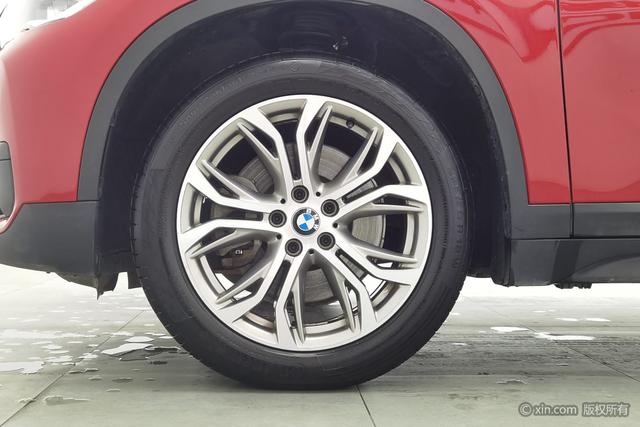 BMW X1 id 3804948 из Китая 12