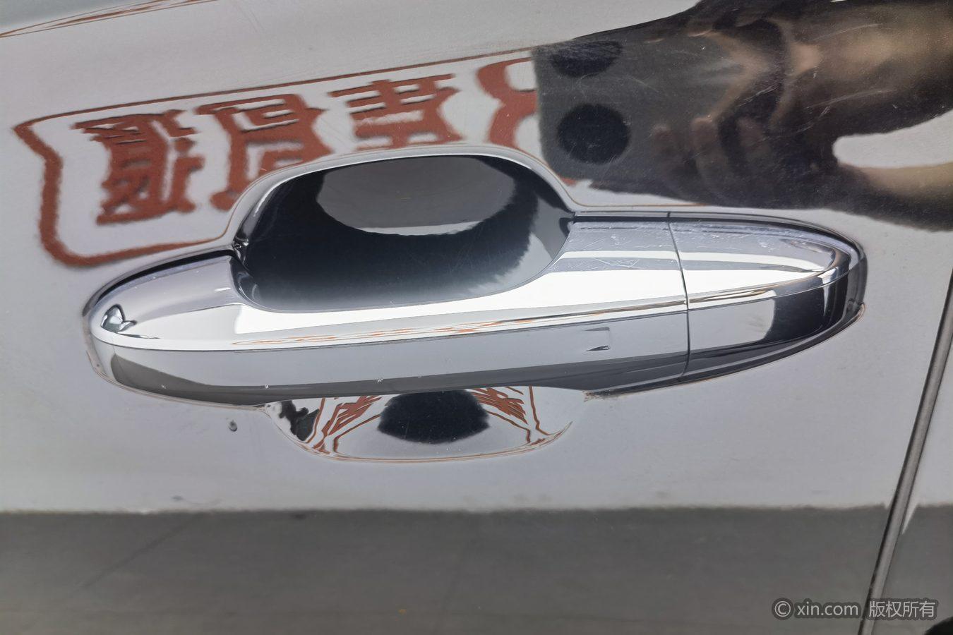 Hongqi HS7 2022 2.0T DCT