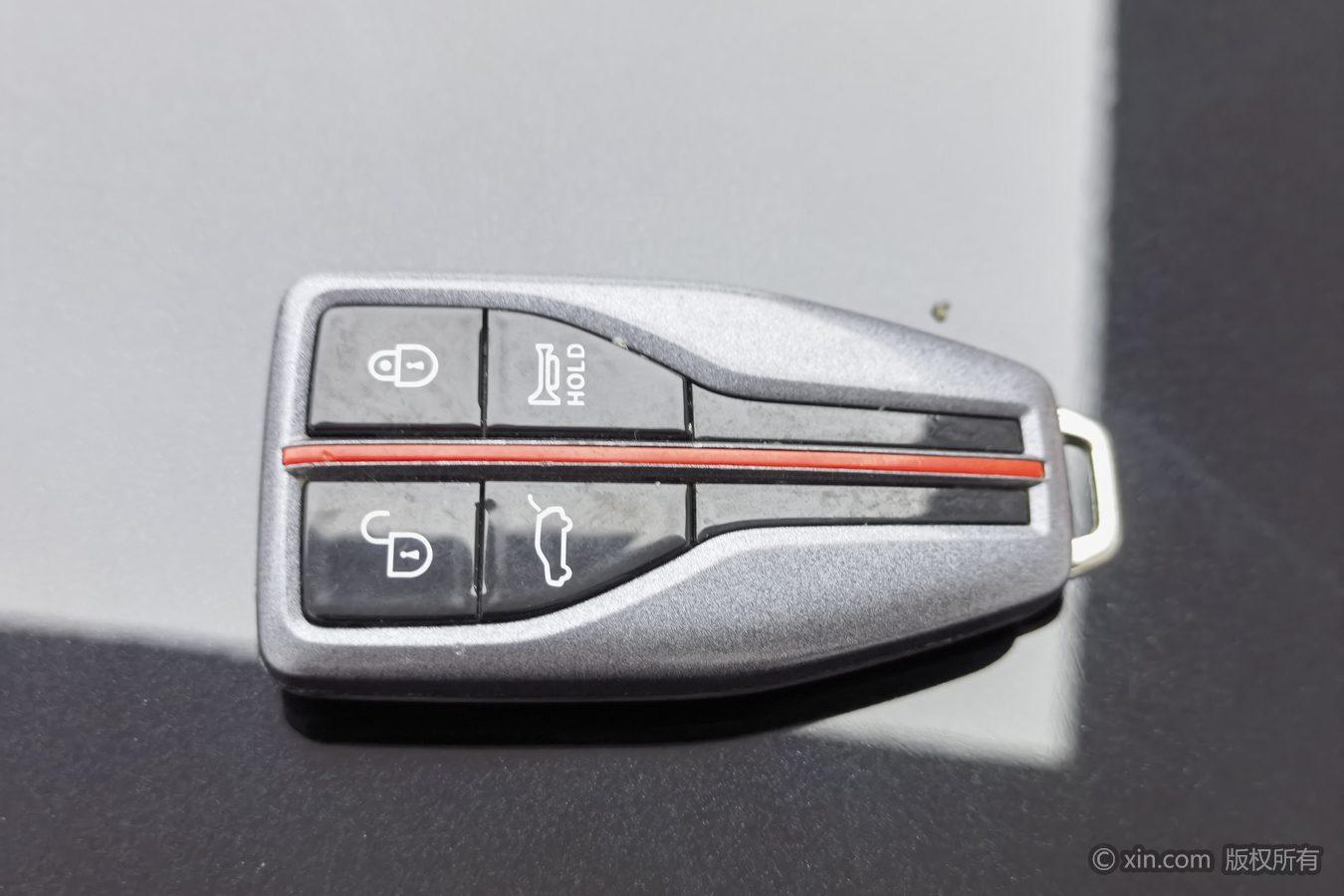 Hongqi HS7 2022 2.0T DCT