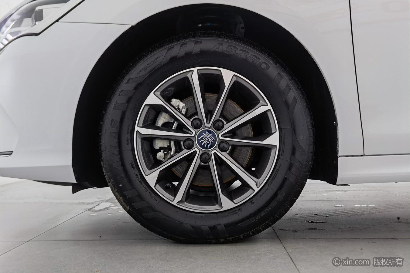 BYD Qin Plus DM-i PLUS DM 2024 DM-i 55KM Lead