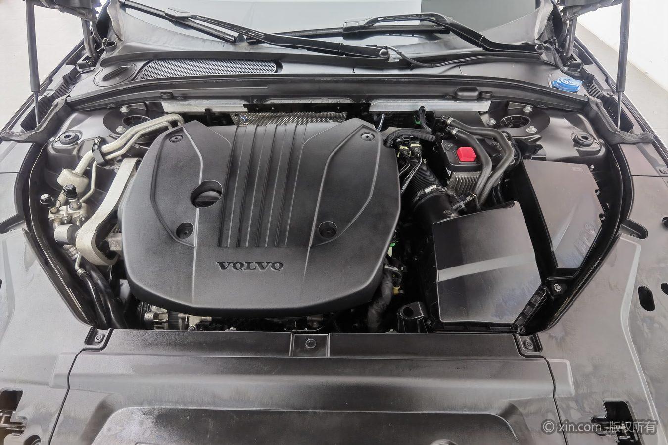 Volvo S90 2021 B5 Luxury