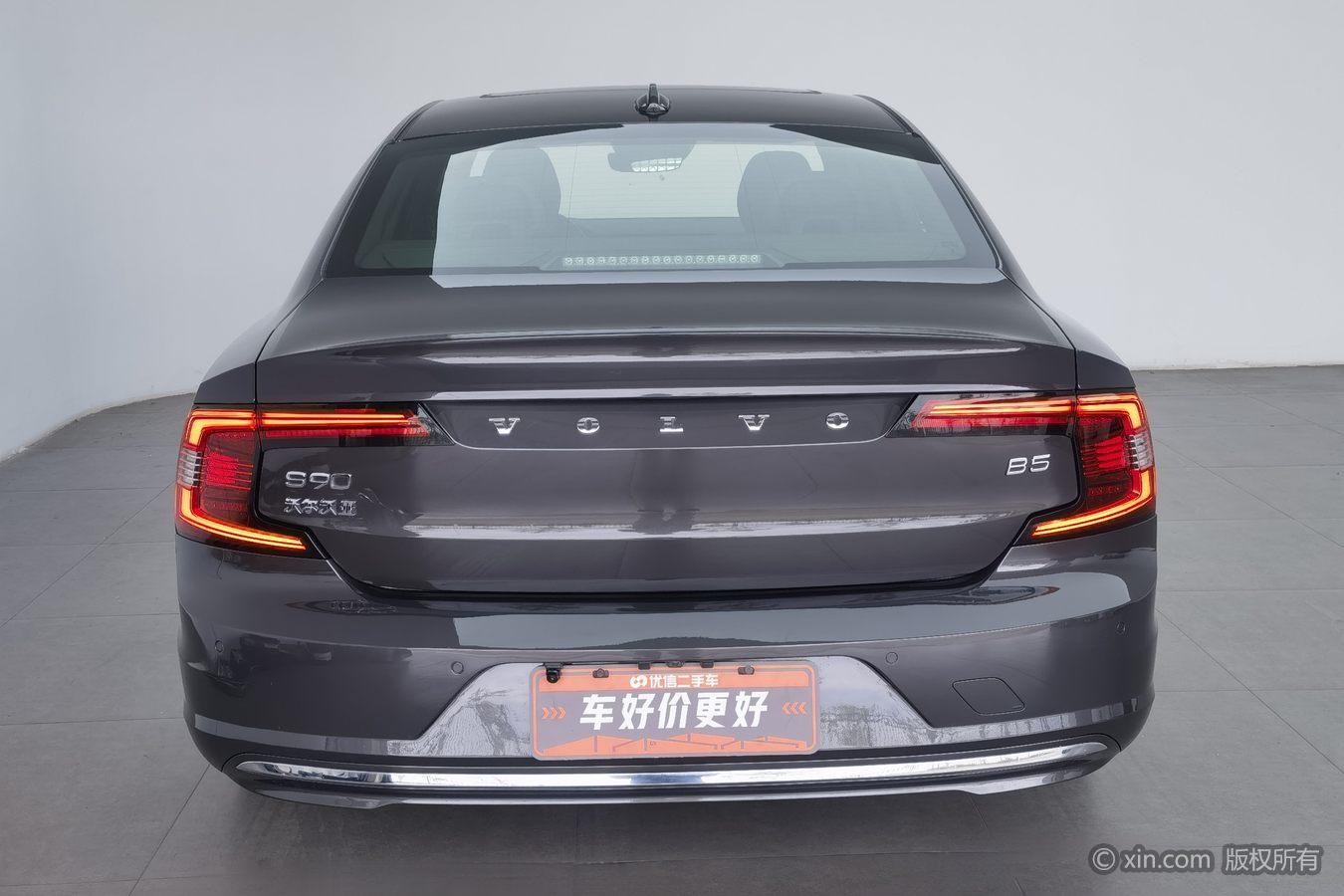 Volvo S90 2021 B5 Luxury