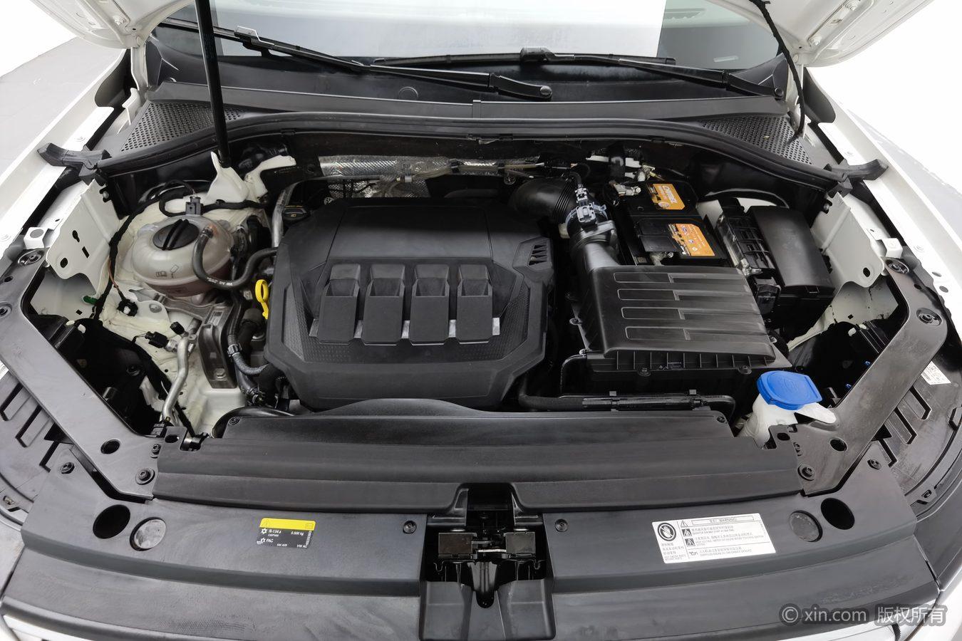 Volkswagen Tiguan L L 2022 330TSI AT R-Line