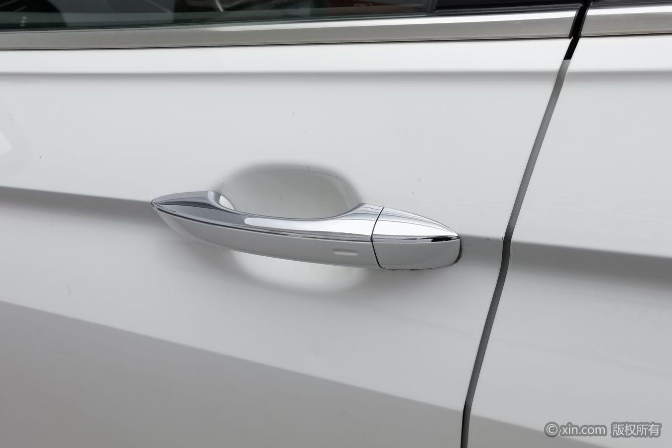 Volkswagen Tiguan L L 2022 330TSI AT R-Line