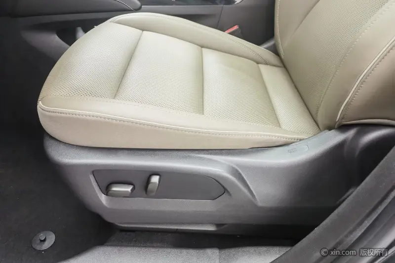 Buick Envision — фото 14
