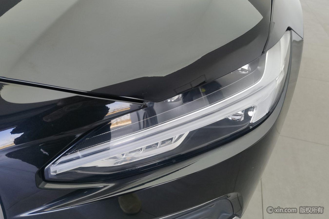 Volvo S90 2022 B5 Luxury