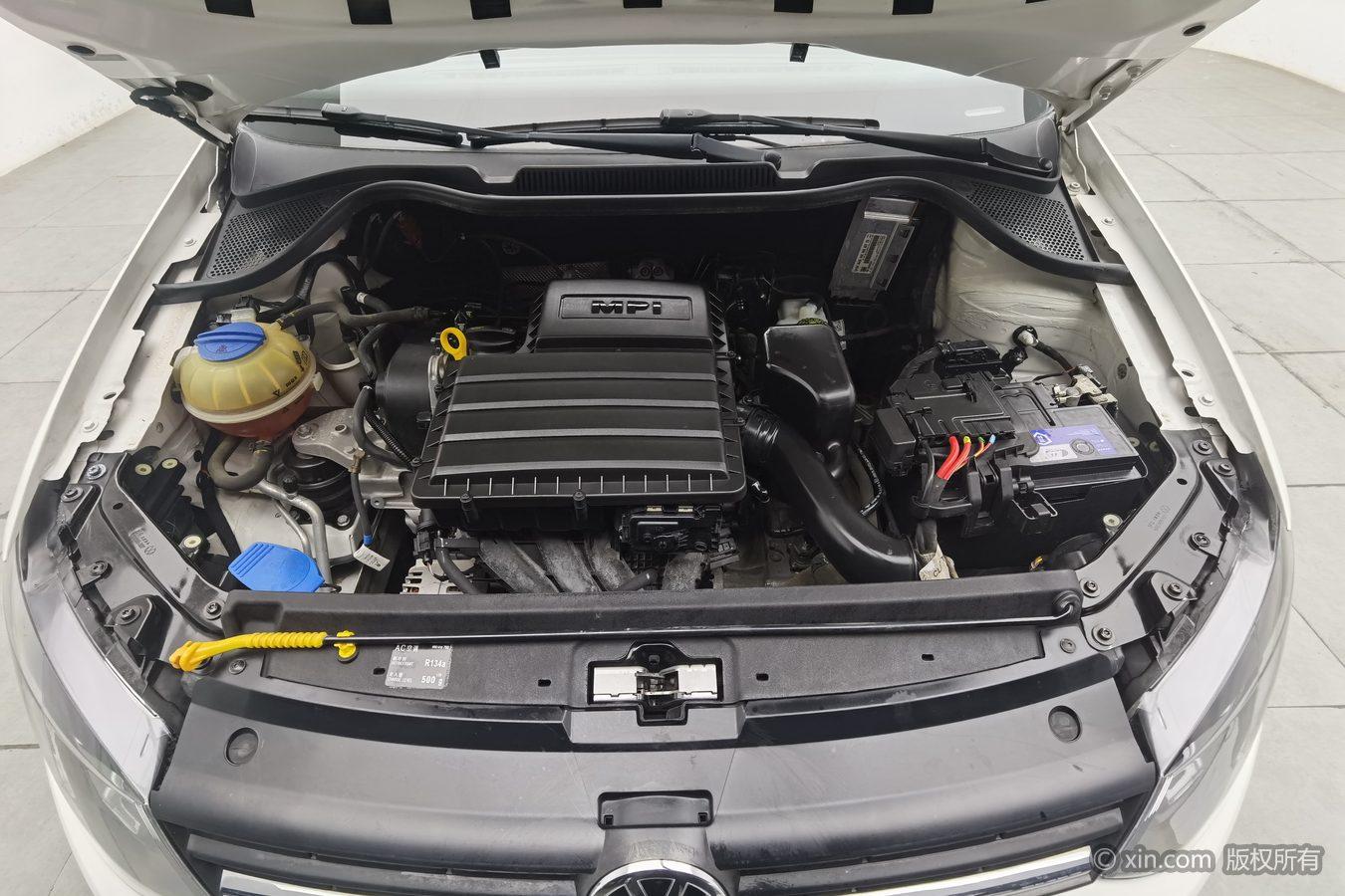 Volkswagen Polo 2018 1.5L AT