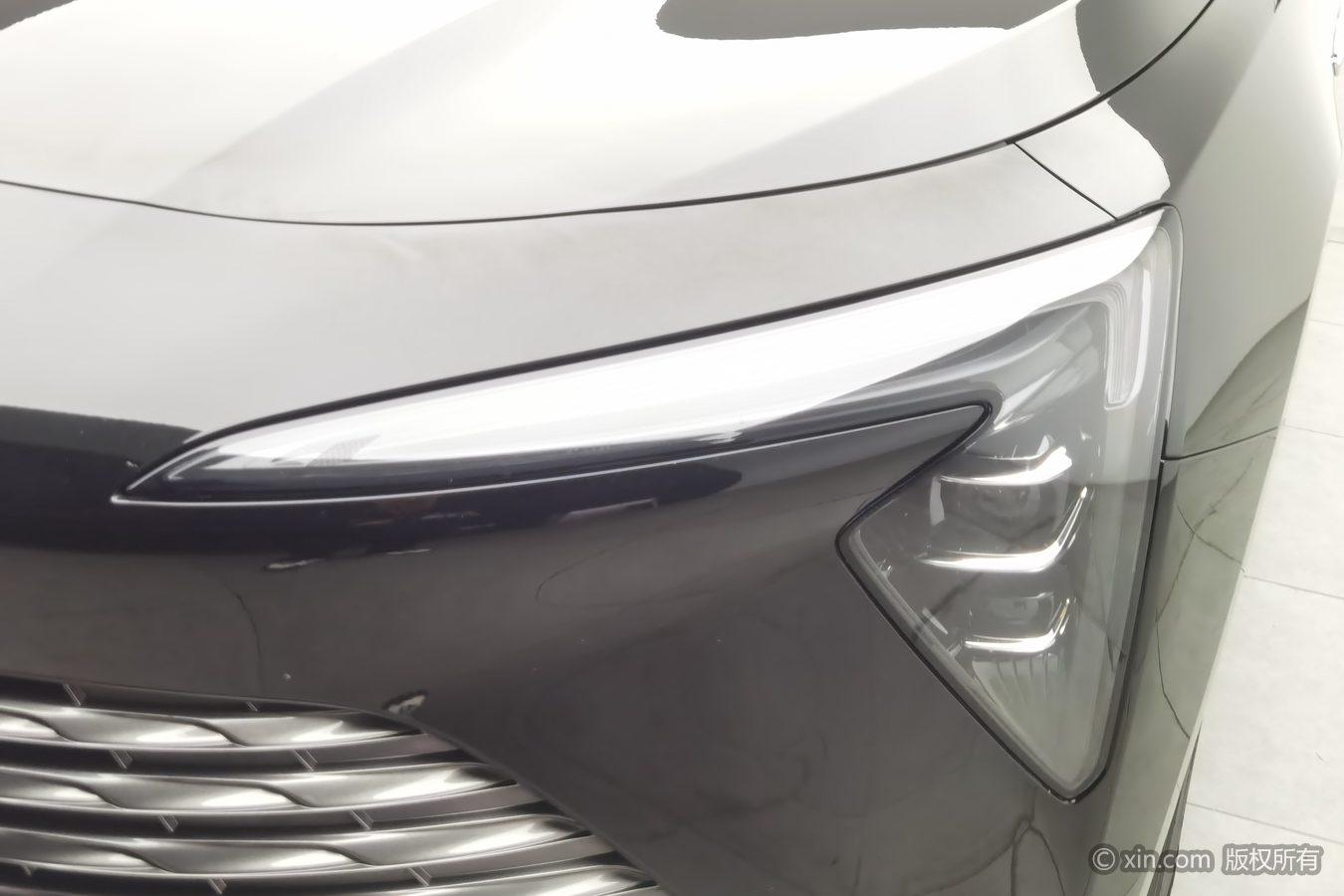 Buick LaCrosse 2023 28T AT