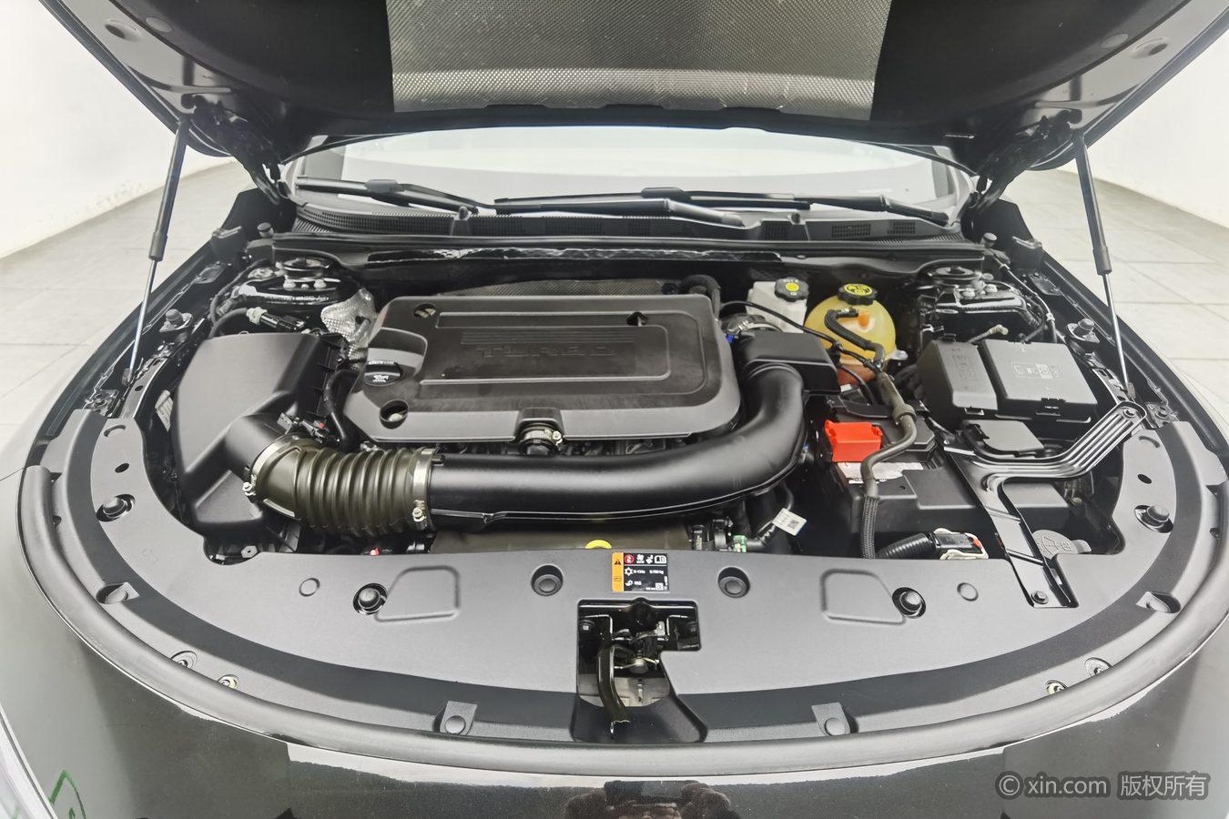 Buick LaCrosse 2023 28T AT