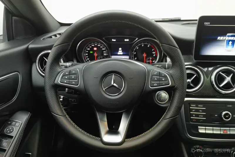Mercedes-Benz CLA — фото 9