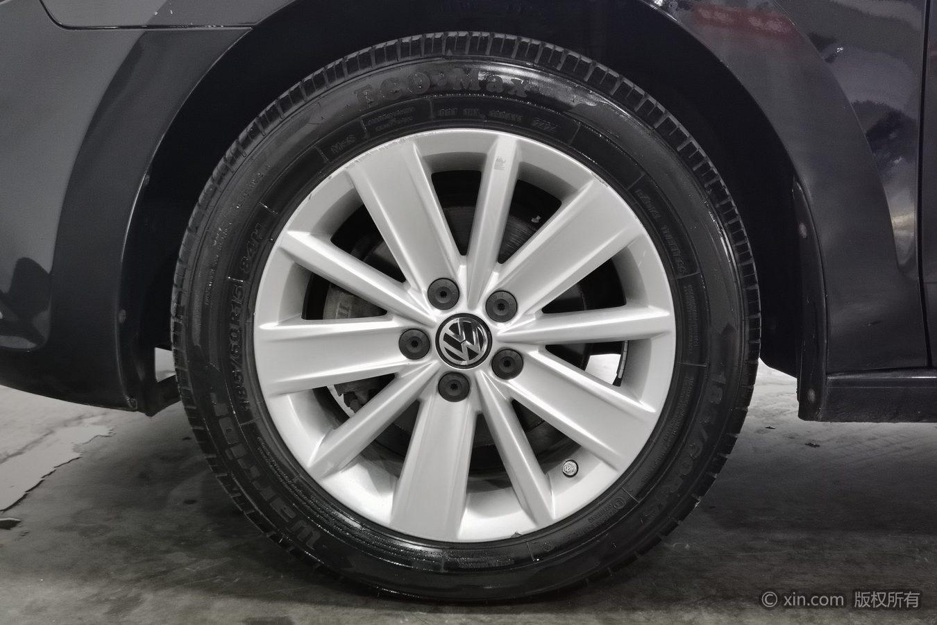 Volkswagen Jetta 2013 1.6L AT Comfort