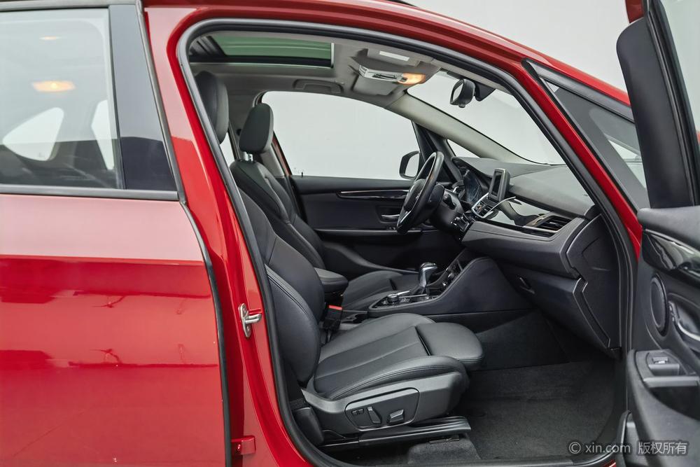 BMW 2 Series Active Tourer, фото 24