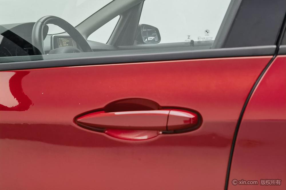 BMW 2 Series Active Tourer, фото 8