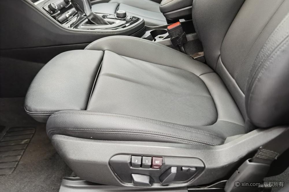 BMW 2 Series Active Tourer, фото 18