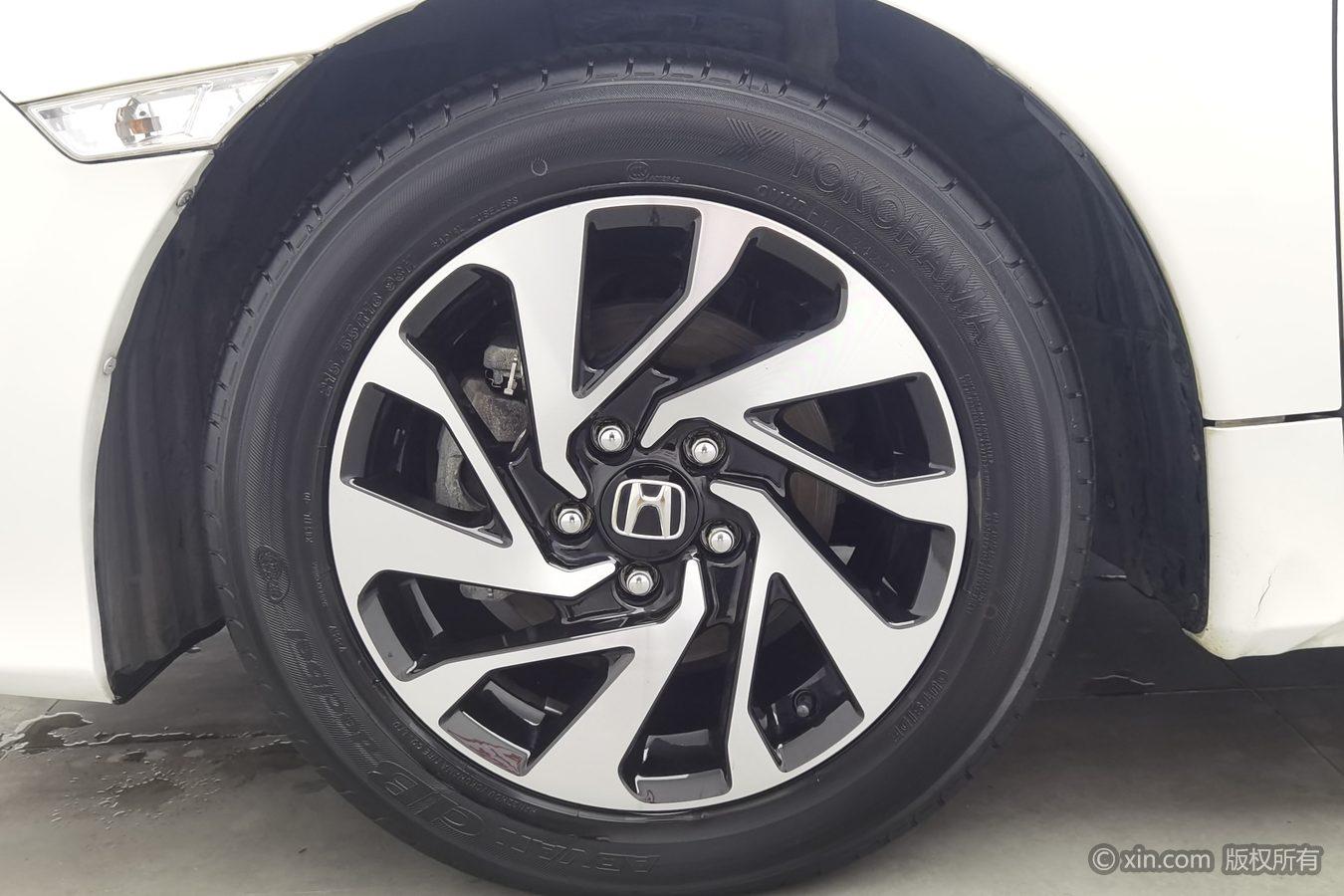 Honda Civic 2016 220TURBO CVT Luxury