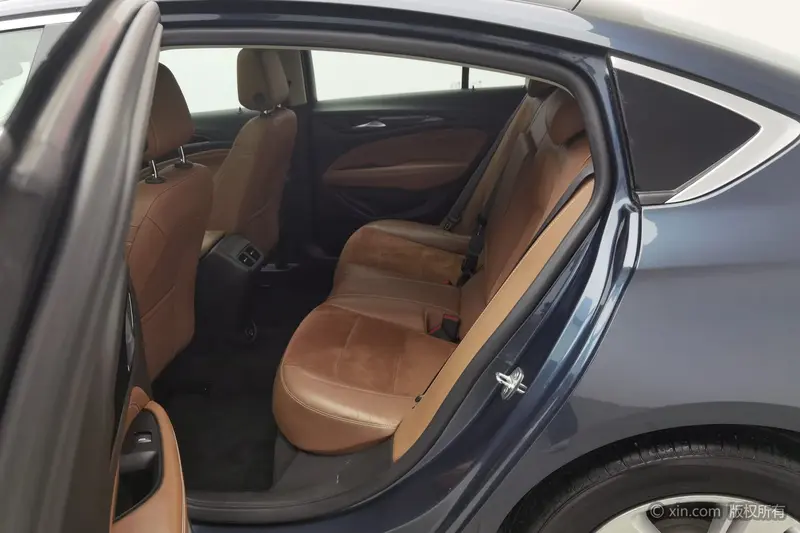 Buick Regal — фото 15