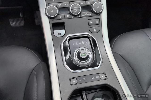 Land Rover Range Rover Evoque 2018 240 PS SE — фото 14